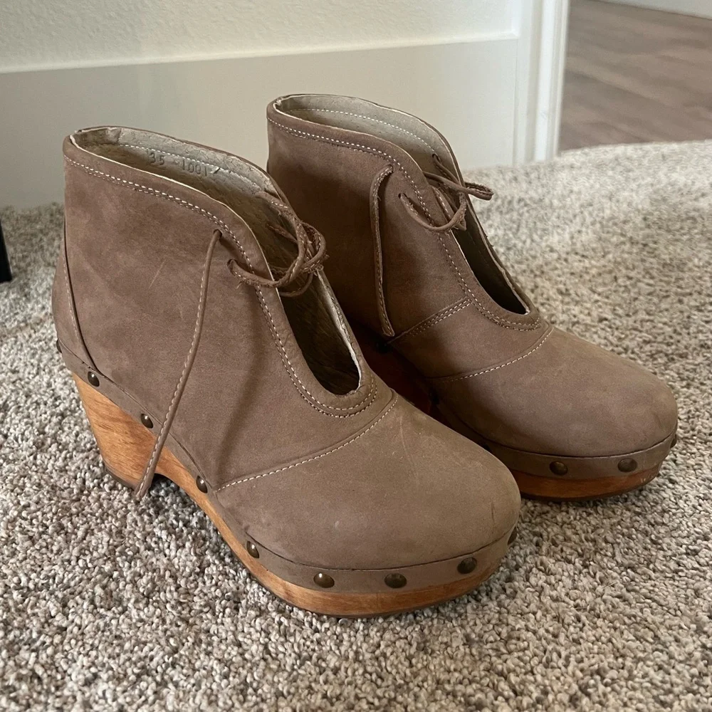 Cordani Suede Clog sz 35 - Picture 1 of 4